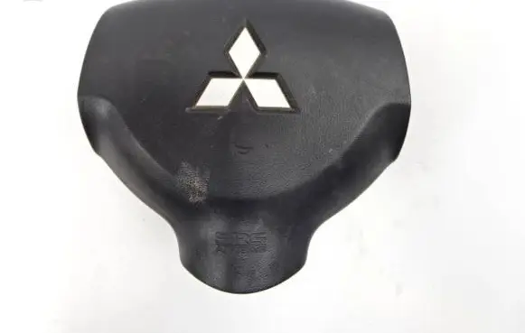 Mitsubishi Outlander Steering wheel airbag