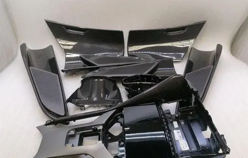 Ferrari Purosangue Dash center speaker trim cover