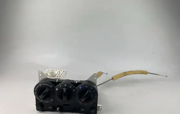 Subaru Justy Climate control unit 