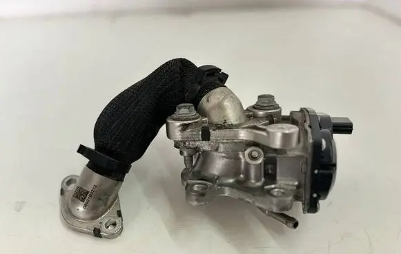 Renault Master IV EGR valve 147103921R