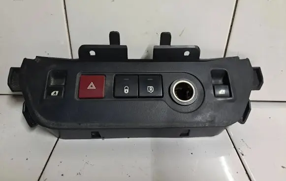 Citroen Berlingo Other switches/knobs/shifts 9673821977