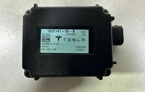 Tesla Model X Other control units/modules 102014700B PL026A3881 9600097AAE