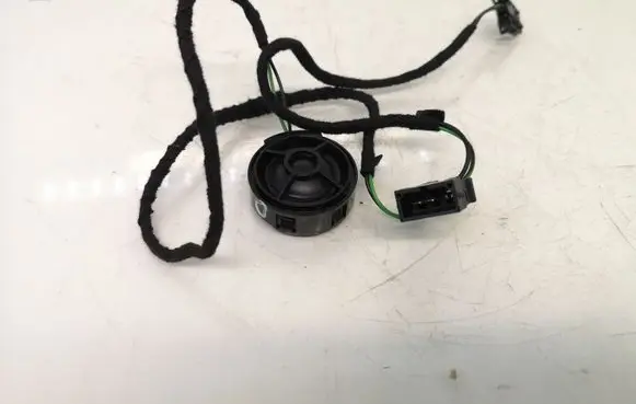 Audi A6 S6 C5 4B Front door high frequency speaker 4B0035399E