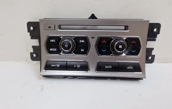 Jaguar XF X250 Climate control unit CX2318C858DD