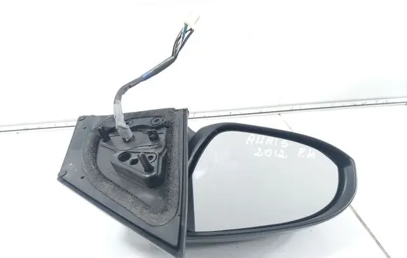 Toyota Auris 150 Front door electric wing mirror 026983