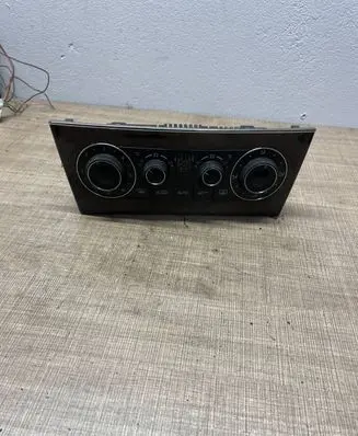 Mercedes-Benz C W203 Climate control unit A2038301785 9140010525