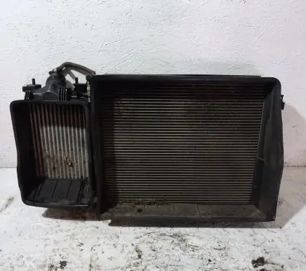 Renault Megane I Coolant radiator