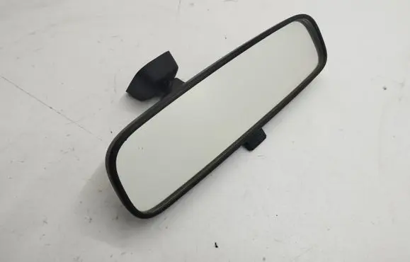 Mitsubishi Outlander Rear view mirror (interior) E4012197 E4022197