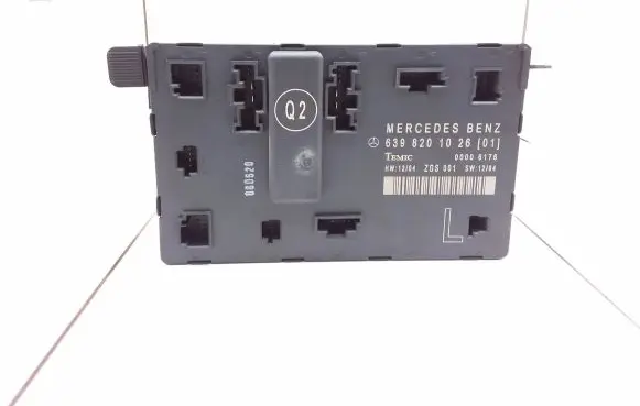 Mercedes-Benz Vito Viano W639 Door control unit/module 6398201026 639820102601