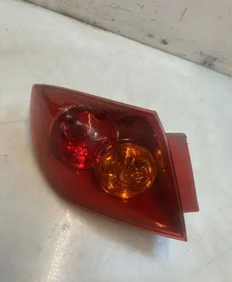 Mazda 3 I Rear/tail lights 75364532