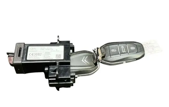 Citroen C4 II Ignition lock 980063008002 9800630080