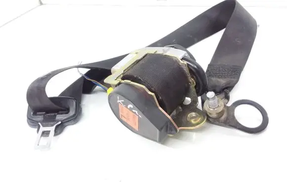 Mercedes-Benz A W168 Front seatbelt 1688601385