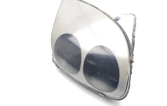 Mitsubishi Montero Headlight/headlamp