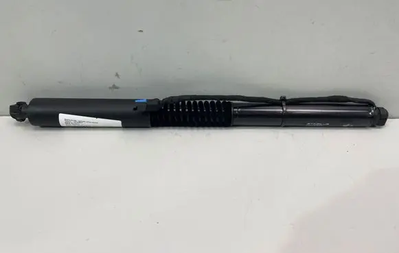 BMW X3 G01 Tailgate strut 7397322