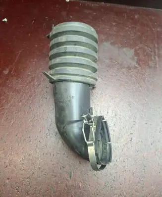 Mercedes-Benz ML W163 Air intake duct part 1635050261 054558