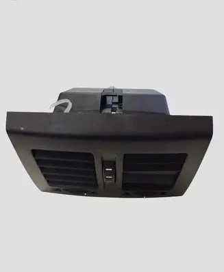Skoda Octavia Mk2 (1Z) Dash center air vent grill 1Z0819203