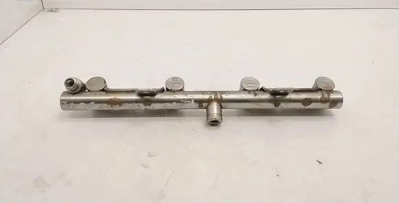 BMW 1 F20 F21 Fuel main line pipe 246610203 V7602426 8002