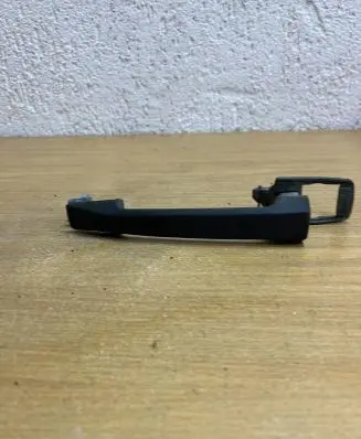 Mercedes-Benz E W124 Front door exterior handle F3911