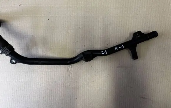 Volkswagen Golf SportWagen Engine coolant pipe/hose 04C121070B