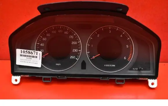 Volvo V70 Speedometer (instrument cluster) 31254535AA