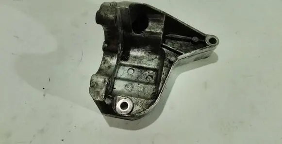 BMW 3 E90 E91 Power steering pump mounting bracket 779445501 120868