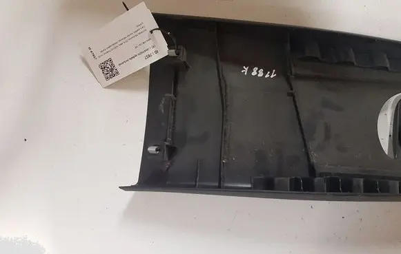 Volvo V40 (B) pillar trim (top) 31307224 PPEPDMMD15