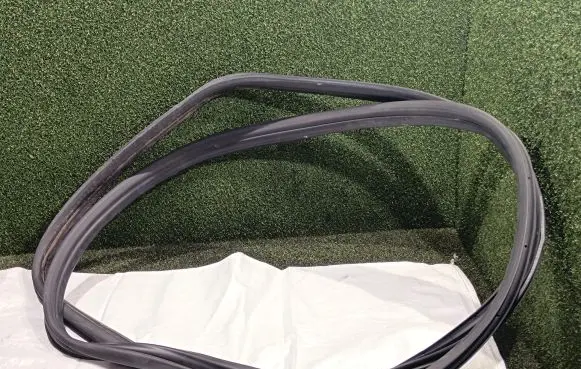 Ford Transit Front door rubber seal BK31V20708AF BK31V20708