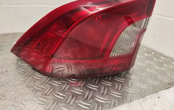 Volvo S60 Rear/tail lights 30796267 510101 VLLV0S60L