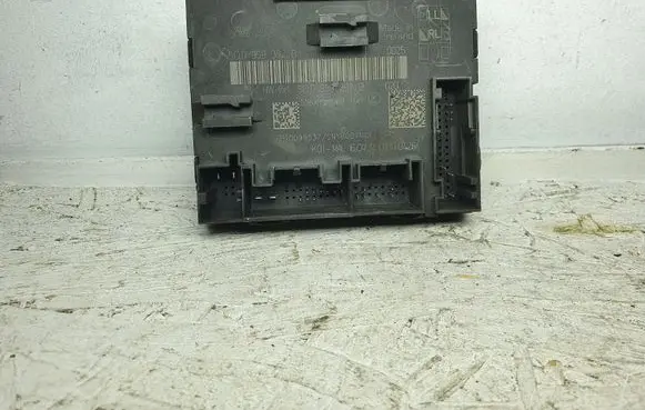 Volkswagen Golf VII Door control unit/module 5Q0959392B