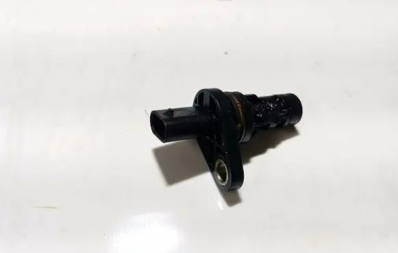 Opel Insignia A Crankshaft position sensor 0281006100 55571978