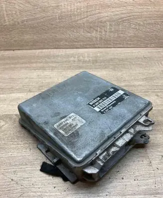 BMW 3 E36 Engine control unit/module ECU 2247335 0281001711