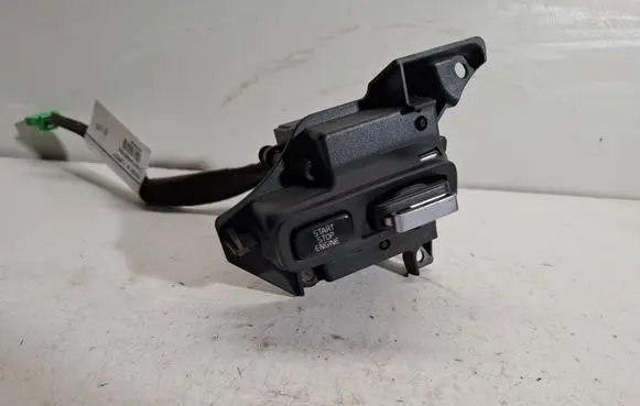 Volvo XC70 Ignition lock 30724528 30724528004