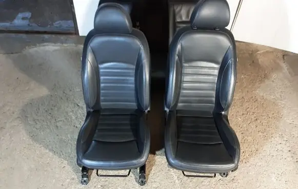 SsangYong Tivoli Seat set B16D281746 B16D282163 1306091