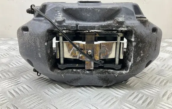 Volkswagen Touareg II Front brake caliper