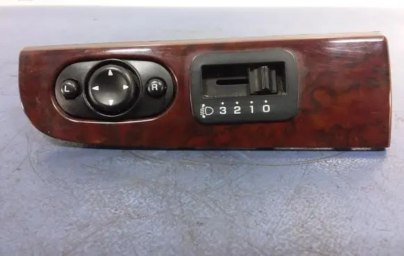Chrysler Sebring (ST-22 - JR) Mirror heating switch 04608505AB
