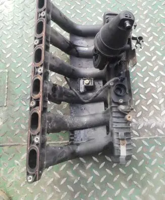 BMW 5 E39 Intake manifold 1427618