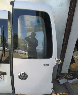 Volkswagen Caddy Rear door