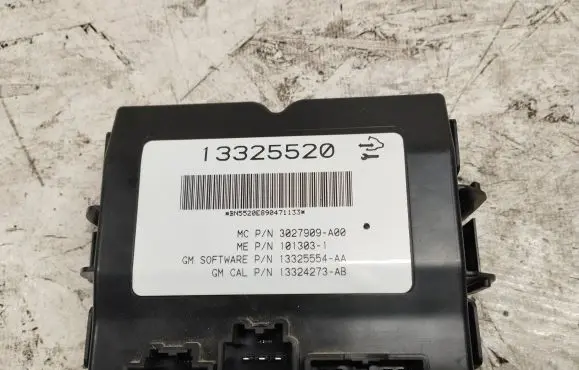 Opel Insignia A Tailgate/trunk control unit/module 13325520 3027909A00