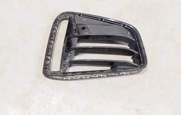BMW 4 G22 G23 G24 G26 Front bumper lower grill 51118077066 8077066