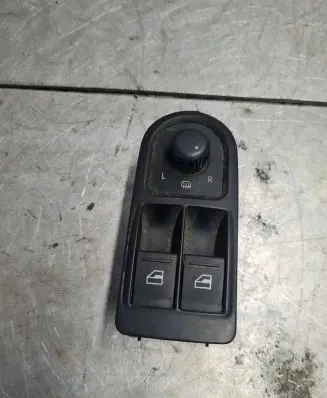Volkswagen Transporter - Caravelle T5 Wing mirror switch 7H5959539M