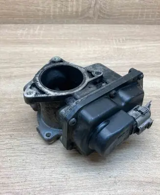 Audi A4 S4 B8 8K EGR valve 03L131501G 32791920