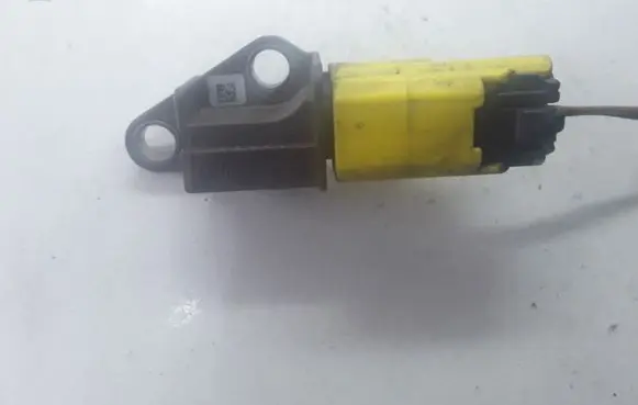 Audi A6 S6 C6 4F Airbag deployment crash/impact sensor 1K0909606