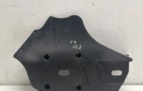 BMW 3 F30 F35 F31 Rear underbody cover/under tray 6796138 19183210 195702