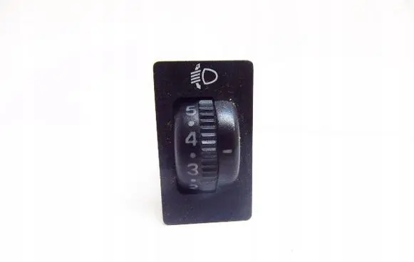 Toyota Avensis T220 Headlight level height control switch