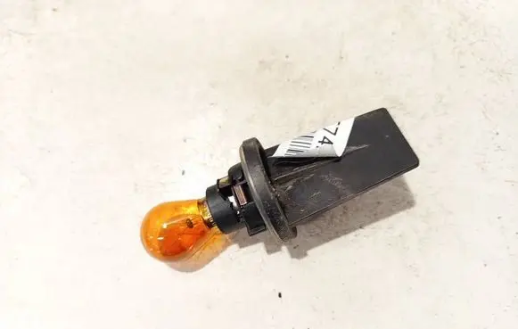 Volkswagen Jetta V Headlight part py21w