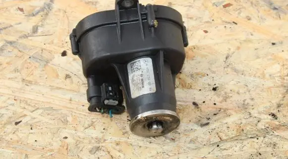 Mercedes-Benz GLK (X204) Intake manifold valve actuator/motor A6511500094 0280751009