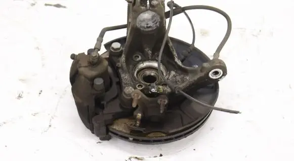 Volkswagen PASSAT B7 Rear wheel hub 5769386