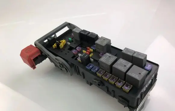 Fiat Freemont Fuse box set 68143318AE