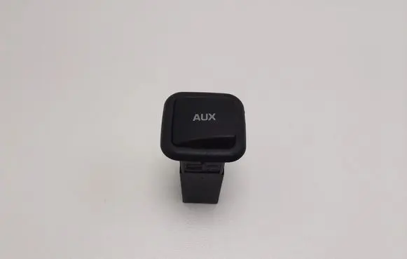 Skoda Octavia Mk2 (1Z) AUX in-socket connector 