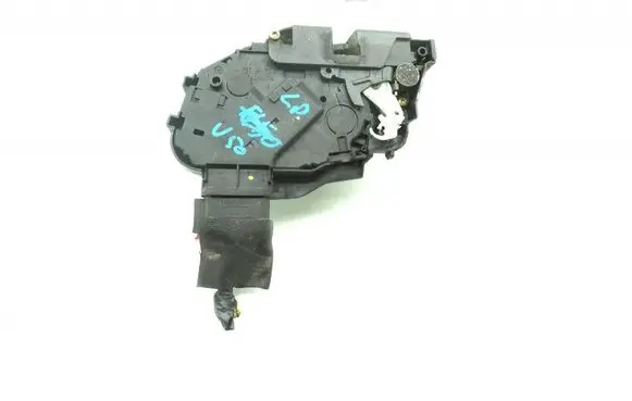 Volvo V50 Front door lock 30699154